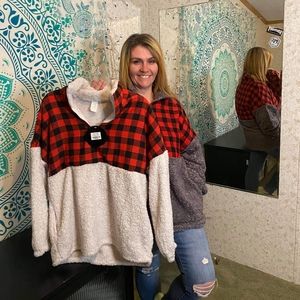 White/ buffalo plaid